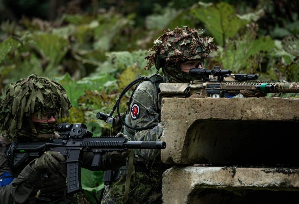 Airsoft replikate valik filmitootmiseks